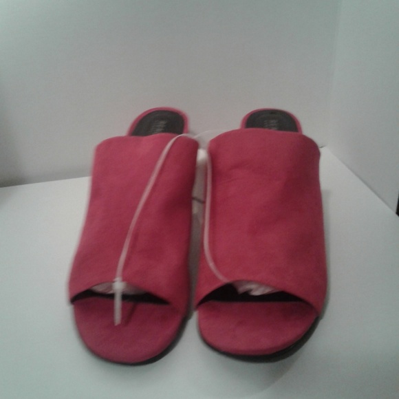 🆕️ REACTION BY KENNETH COLE: Slip-On Sandals - Picture 7 of 7